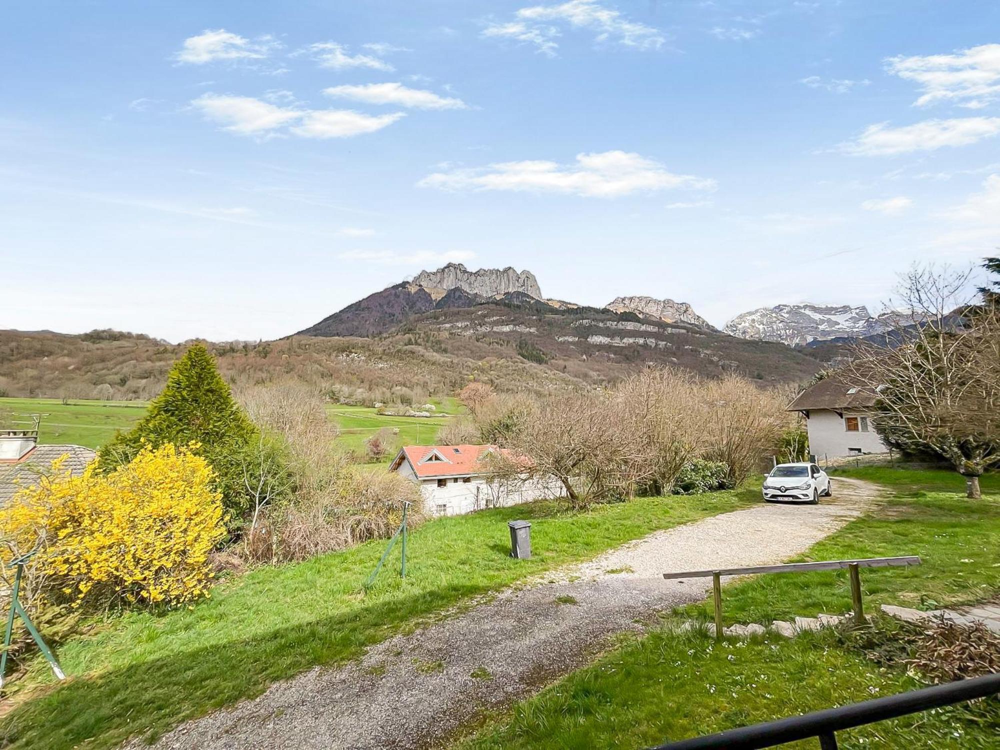 Hébergement de vacances Entre D'annecy Et Montagnes *